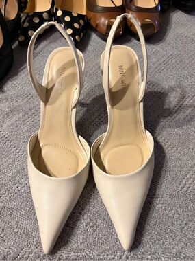 Nine West Cream Pointed-Toe Slingback Heels